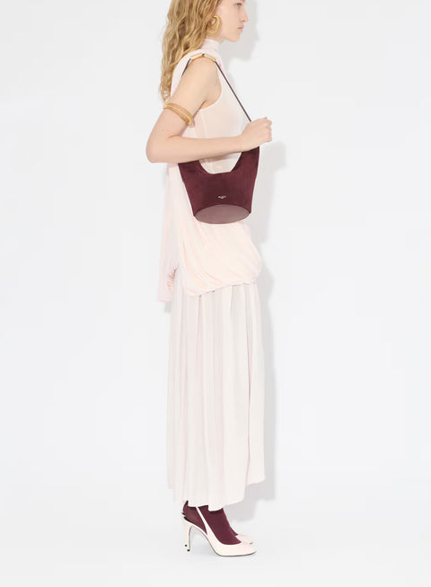 CAPE DRESS IN SUPPLE JERSEY